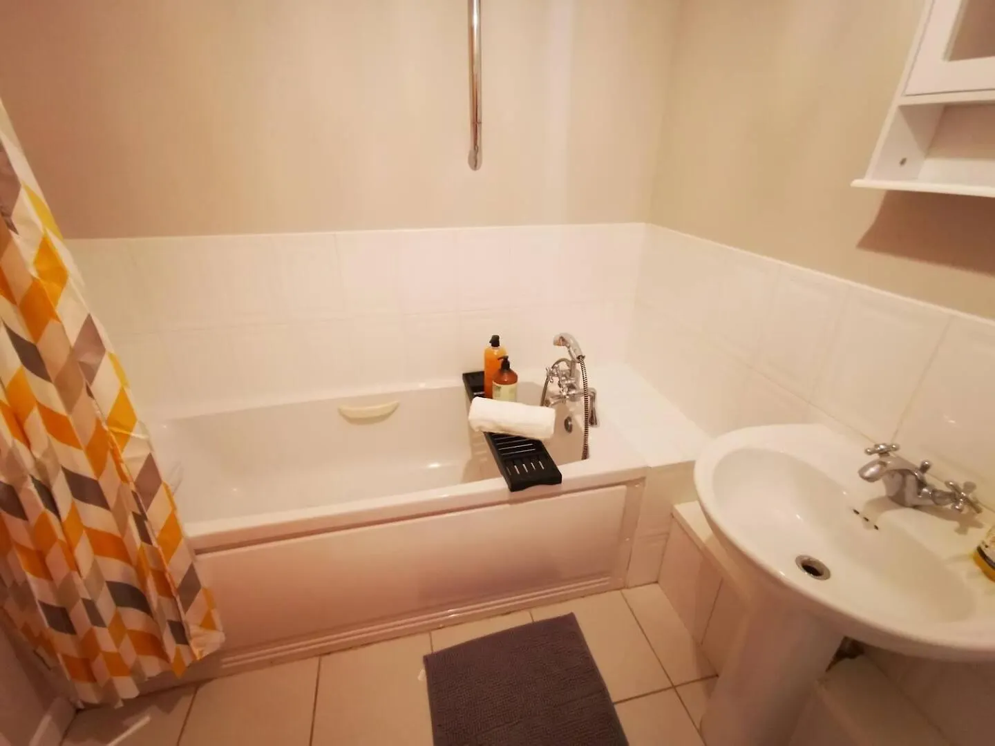 2Br Spacious City Centre Apartment Belfast